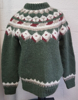 VTG Viking Sweaters Yugoslavia Wool Sweater M Ladie’s Green Fair Isle Ski Nordic